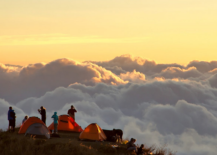 林加尼火山有哪些景点 林加尼火山危险吗