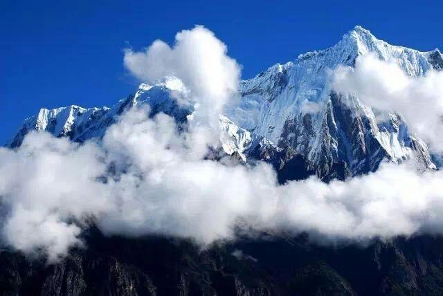 阿尼玛卿雪山景区攻略