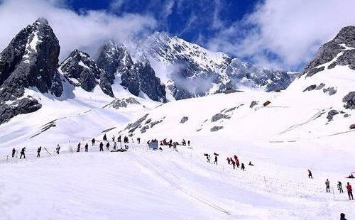 玉龙雪山什么时候有雪 玉龙雪山什么时候去最好