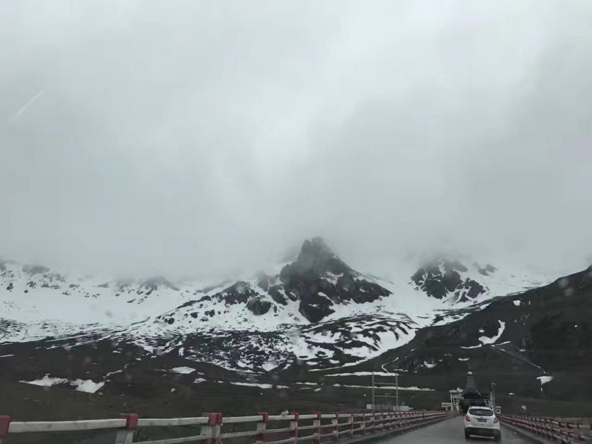 青藏高原自驾游攻略 青藏高原旅游多少钱