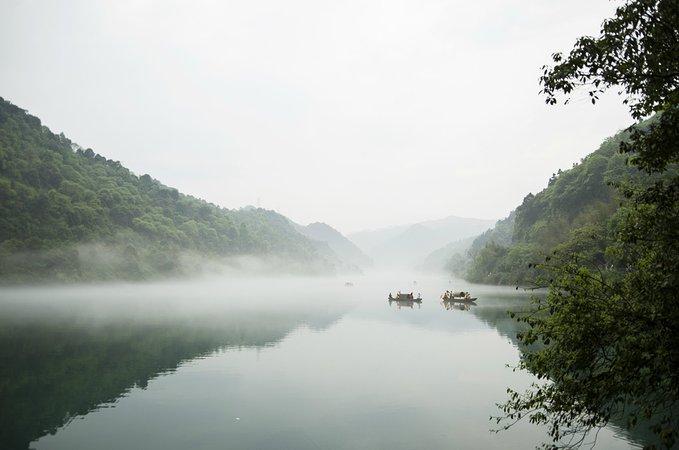 郴州有什么好玩的地方 郴州有哪些大学