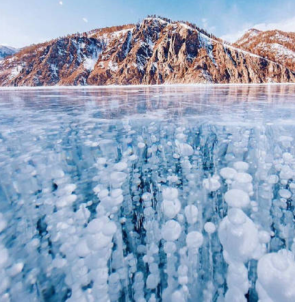 贝加尔湖冰面大爱心图片 贝加尔湖冰面大爱心视频