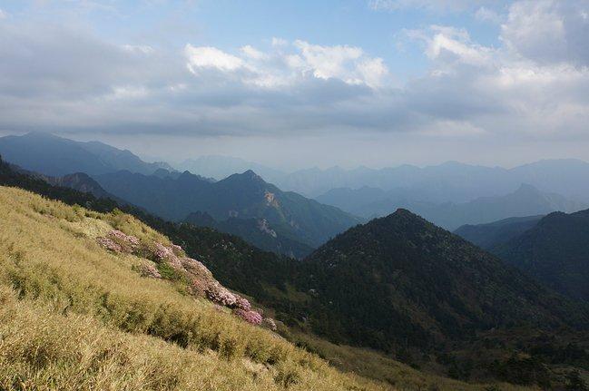 神农架有什么好玩的地方 神农架有野人吗