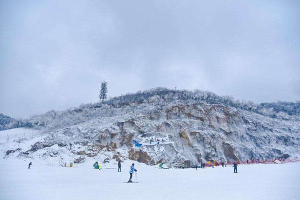 2021-2022安吉云上草原滑雪场什么时候开放及门票价格-攻略