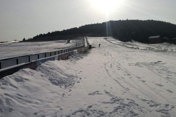 济南滑雪场推荐 济南滑雪场哪个好玩