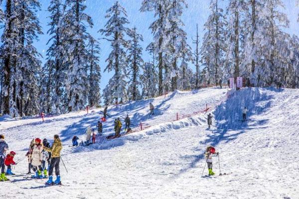 成都周边滑雪场哪个最好玩 成都周边滑雪场排名
