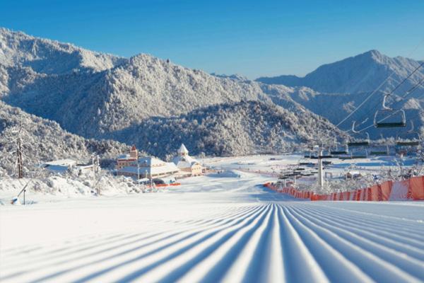 西岭雪山滑雪场开放时间2021-2022 附价格表