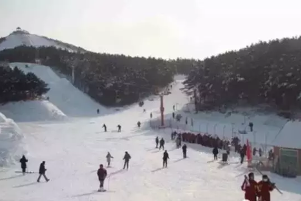 西安最值得去的滑雪场 西安滑雪场推荐