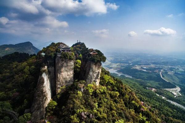 窦圌山风景区在哪里 地址及交通指南