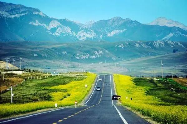 新疆自驾游去哪里比较好 景点推荐
