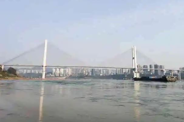 重庆江边玩水的地方 去哪里