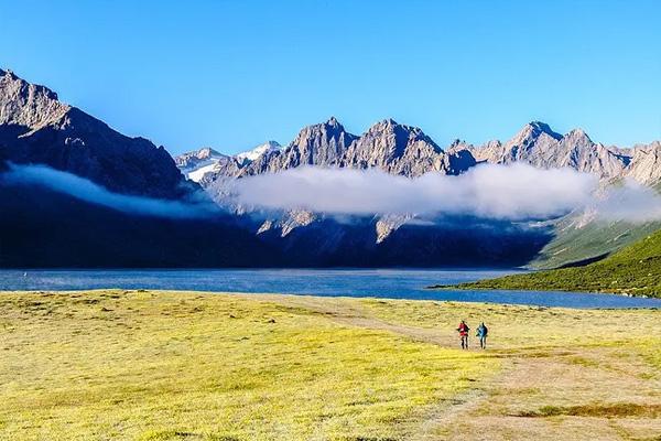 2022莲宝叶则最佳旅游时间 莲宝叶则风景区简介