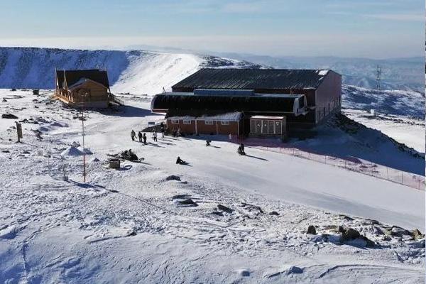 梅花寨云海滑雪场价格开放时间地址交通及游玩攻略