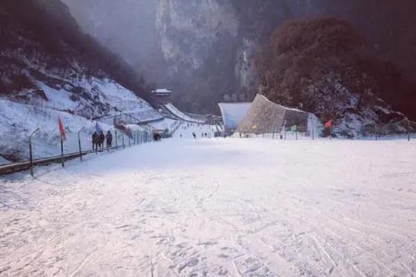 太白山滑雪场门票多少钱开放时间及游玩攻略