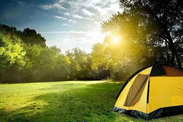 露营最佳时间 2022年露营有哪些必备物品