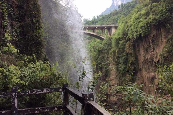 云龙地缝景区游玩时间多长合适?2个小时足矣游览整个景区了