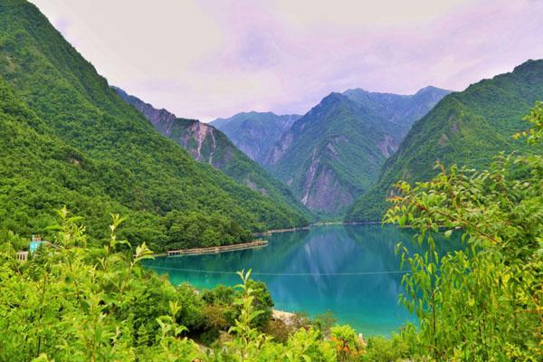 甘肃旅游必去景点推荐 甘肃省最值得去的景点