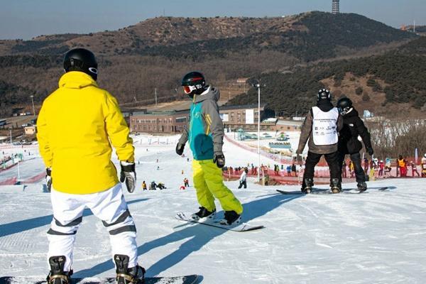 2022-2023沈阳怪坡滑雪场季卡价格