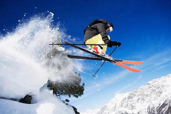 2022-2023玉龙滑雪场门票多少钱 附营业时间