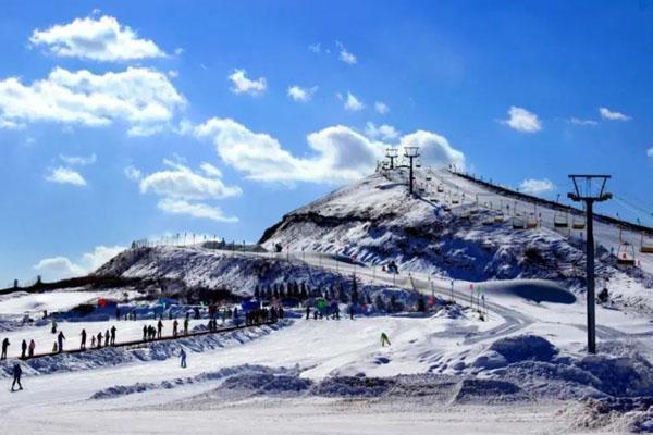 青岛周边滑雪的地方 青岛周边滑雪场哪个好
