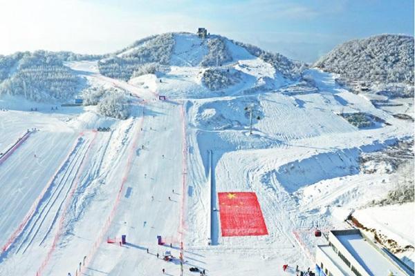 2023-2024雪季恩施绿葱坡滑雪场开放时间