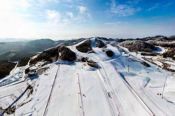 恩施绿葱坡滑雪场怎么去最方便