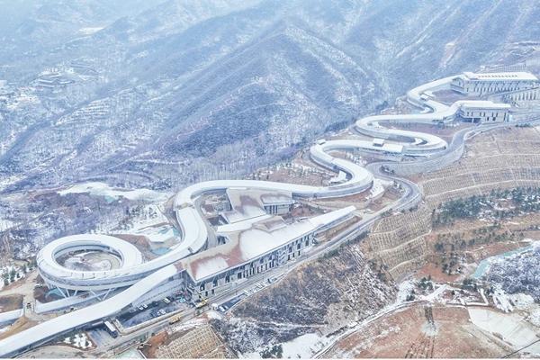 2023-2024雪季国家高山滑雪中心开板时间是几号