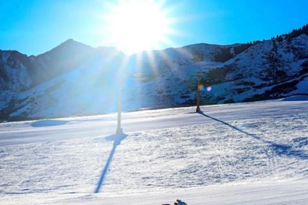 新疆有哪些玩雪的地方推荐