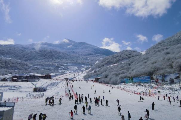四川哪里滑雪好玩 四川滑雪场推荐