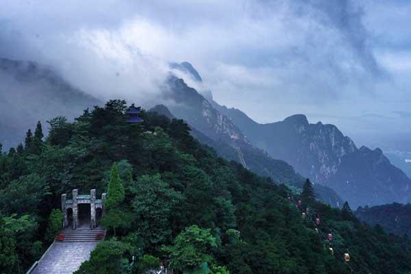 临汾周末爬山地方有哪些